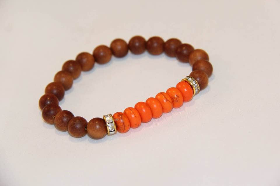 Sandalwood & Howlite beads bracelet